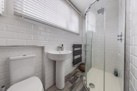 Shower-Room