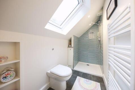 Shower-Room