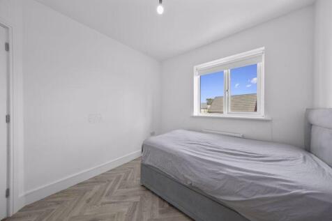 Bed2