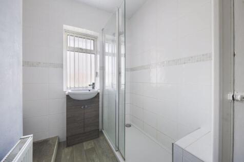 Shower-Room