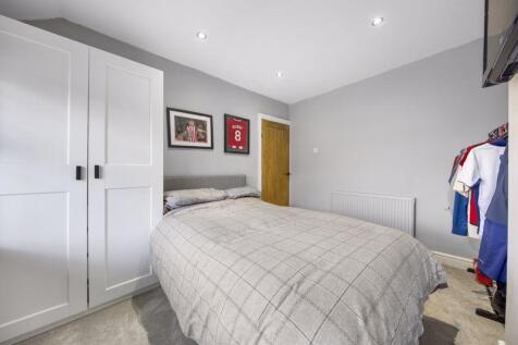 Bed2