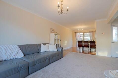 Living / Dining Room 