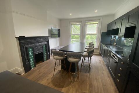 Kitchen 4