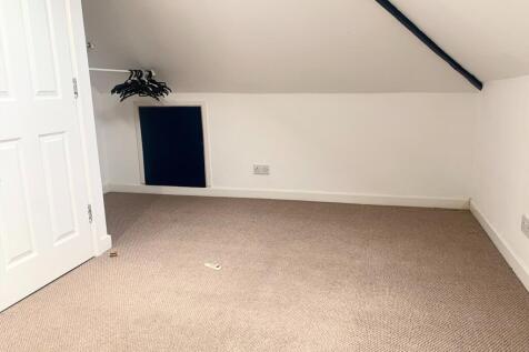 Bedroom 2 (second Ha