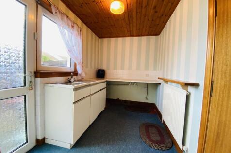 2 Drumsleet Avenue, Dumfries, DG2 8LH - Braidwoods