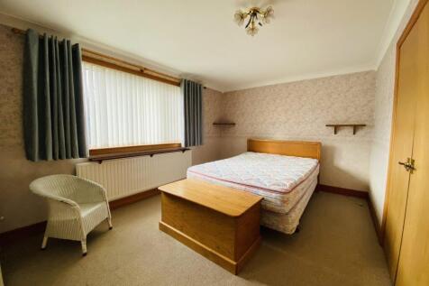 2 Drumsleet Avenue, Dumfries, DG2 8LH - Braidwoods
