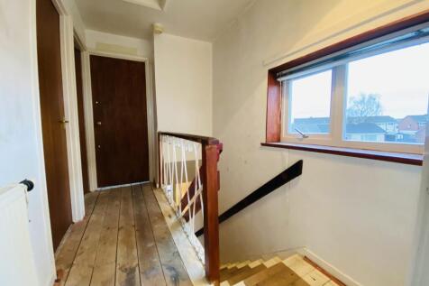 22 Mossdale, Dumfries, DG1 3RG - Braidwoods Solici