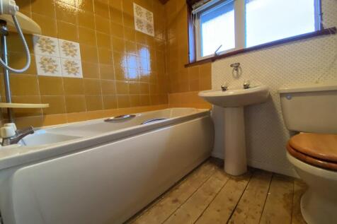 22 Mossdale, Dumfries, DG1 3RG - Braidwoods Solici