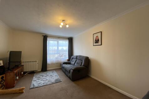 14 Alder Court, Dumfries, DG1 4PF - Braidwoods Sol