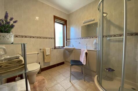 Hollycroft, 53A Moffat Road, Dumfries, DG1 1NN - B