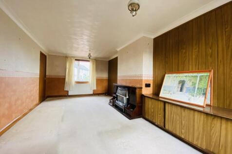55 Akers Avenue, Locharbriggs, Dumfries, DG1 1UQ -