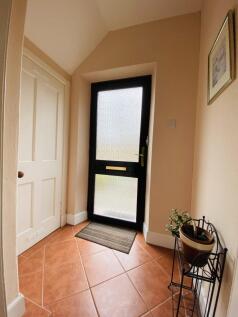 166 Brooms Road, Dumfries, DG1 2EF - Braidwoods So
