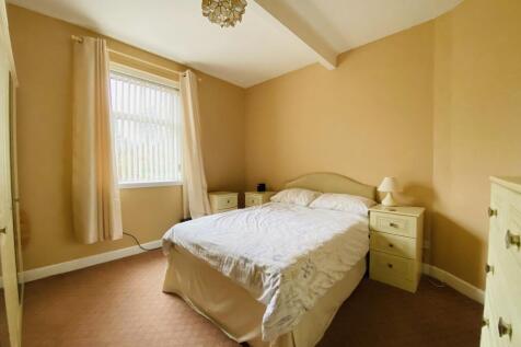 166 Brooms Road, Dumfries, DG1 2EF - Braidwoods So