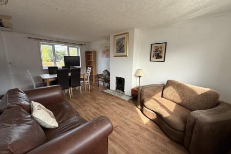 8 Mossgiel Avenue, Dumfries, DG2 9EA - Braidwoods 
