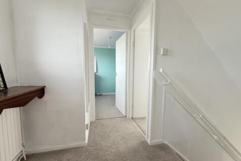 8 Mossgiel Avenue, Dumfries, DG2 9EA - Braidwoods 