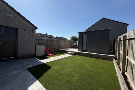 3 Woodley Terrace, Cargenbridge, Dumfries, DG2 8PJ
