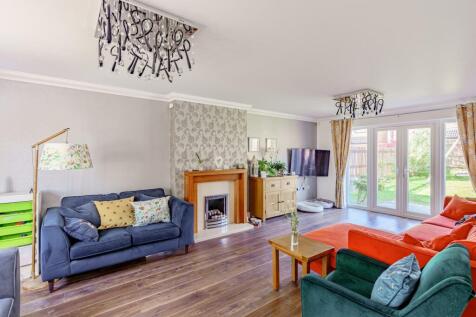 4 Haining Avenue, Dumfries, DG1 3FY - Braidwoods S