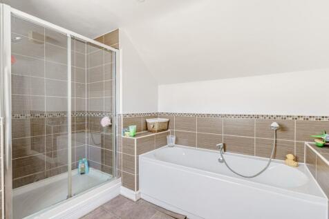 4 Haining Avenue, Dumfries, DG1 3FY - Braidwoods S