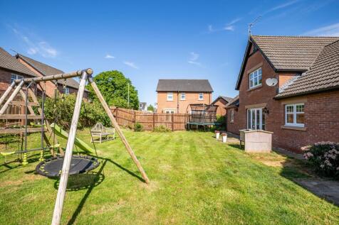 4 Haining Avenue, Dumfries, DG1 3FY - Braidwoods S