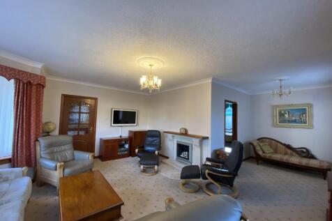 15 Fairfield Crescent, Dumfries, DG1 4BW - Braidwo