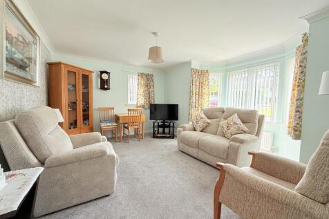 1 Summerpark Way, Dumfries, DG1 3FW - Braidwoods S