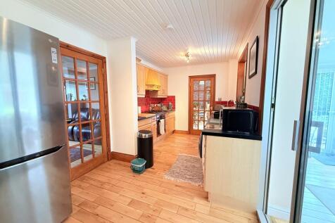 26 Rowanbank Road, Dumfries, DG1 4HD - Braidwoods 