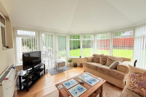 26 Rowanbank Road, Dumfries, DG1 4HD - Braidwoods 