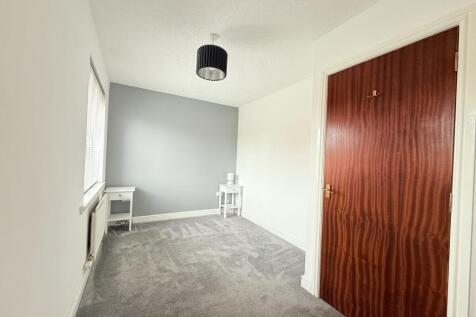 30 Caulstran Street, Dumfries, DG2 9FP - Braidwood