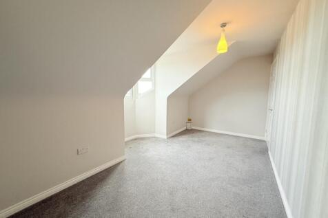 15C Terregles Street, Dumfries, DG2 9AA - Braidwoo