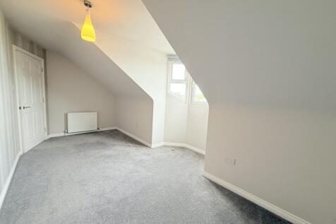 15C Terregles Street, Dumfries, DG2 9AA - Braidwoo
