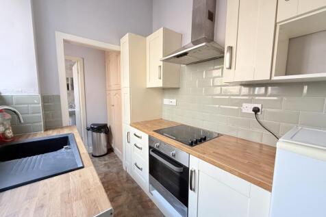 17 Henry Street, Dumfries, DG1 2LL - Braidwoods So