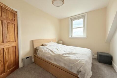 197 Church Street, Dumfries, DG2 7AZ - Braidwoods 