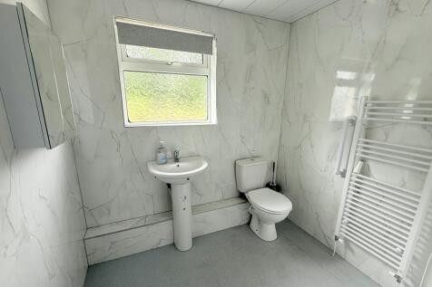 44 Martinton Road, Heathall, DG1 3QS - Braidwoods 