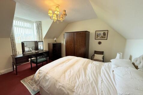 48 New Abbey Road, Dumfries, DG2 7NA - Braidwoods 