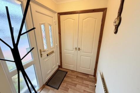 19 Birchfield Place, Dumfries DG1 4SD - Braidwoods