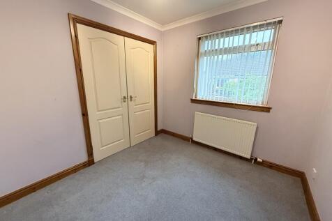 19 Birchfield Place, Dumfries DG1 4SD - Braidwoods