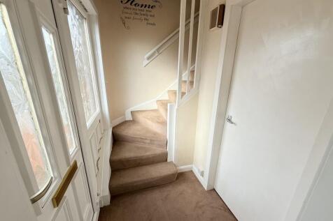 28 Ashton Drive, Dumfries, DG2 0HE - Braidwoods So