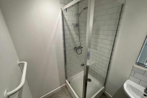 E4AF3E3730A748329F24D B1.jpeg