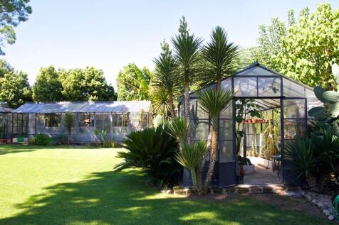 Heated Greenhouses