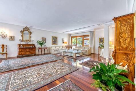 Double living room