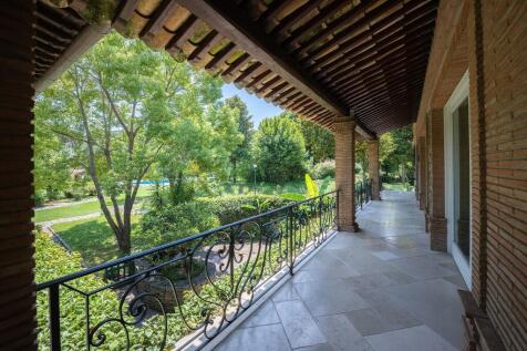 Exterior Villa
