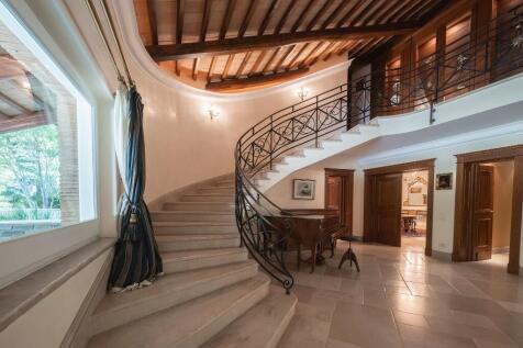 Interior villa