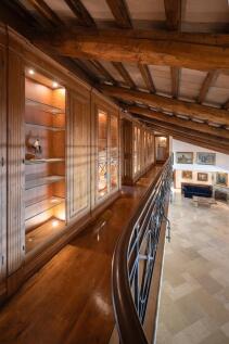 Interior villa