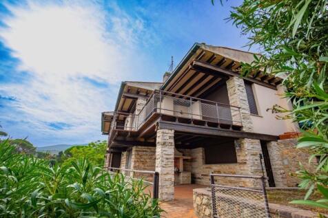 Villa exterior