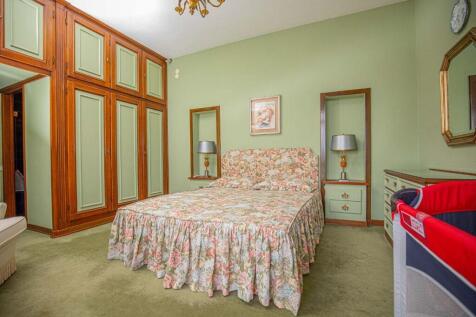 INTERIOR VILLA