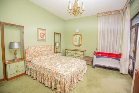 INTERIOR VILLA