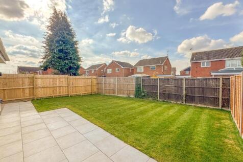 Caversham Close - Image-7.jpg