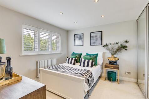 Roundcroft 13-1 copy.jpg