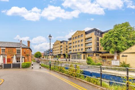 Tallow Wharf 27-40.jpg