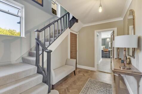Homefield House-48.jpg